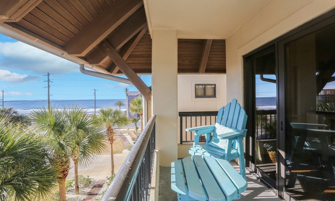 Mexico Beach Condo | Pool, Elevator, Beachview ~ MXB Club 2D