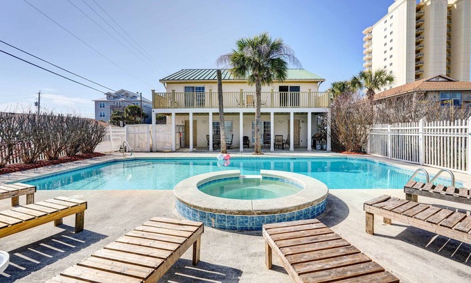 Bel Air House | Private Pool & Hot Tub at Panama City Home!