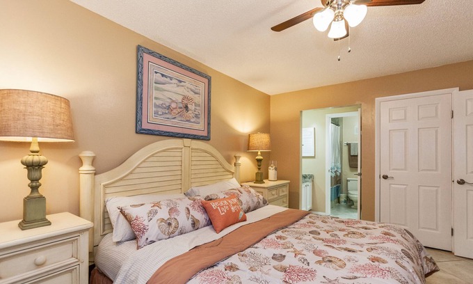 Panama City Beach Condo | Renovated with excellent rates - Beach Chairs Included!