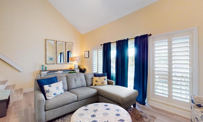 Villa Sabine Apartment | Sand Dollar W202