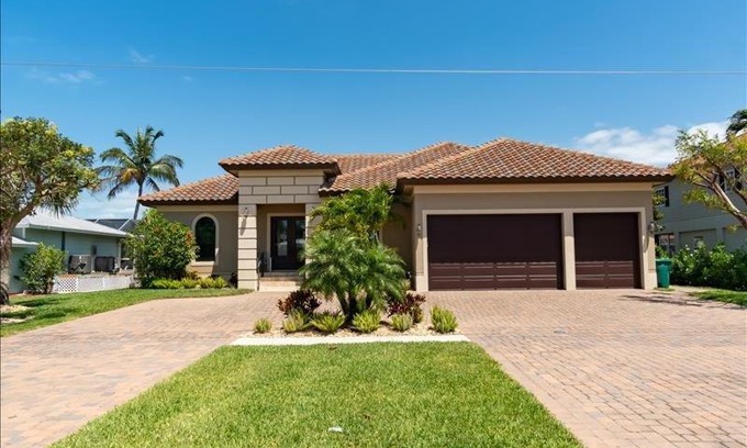 Marco Island House | SanMarco1050 - 1050 San Marco Road home