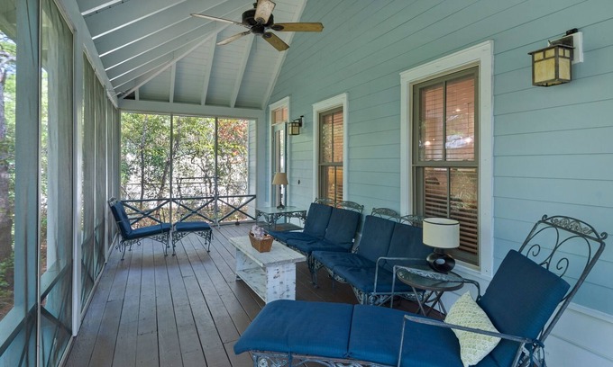 Seacrest House | ⭐Screened Porch~350yds to Beach~Community Pool~Southern Belle