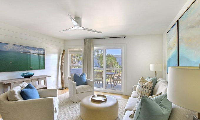 Santa Rosa Beach Condo | Sea Haunts 7A - Luxury 30A Townhome, Gulf View, Shared Pool & Hot Tub, Wifi!