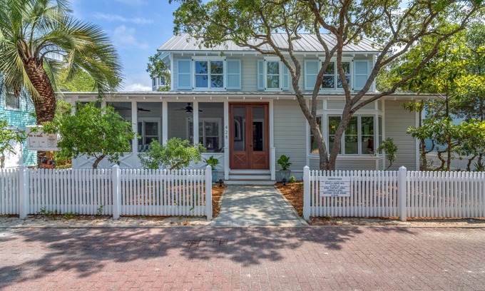 Seaside House | Seaside '"Summer Place" |3 BR | Sleeps 10 | LUXURY Home |Pet Friendly