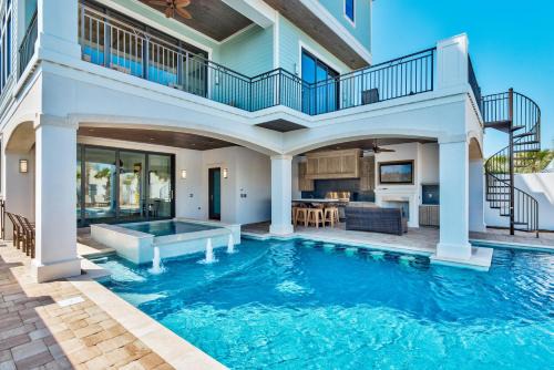 Frangista Beach House | Soggy Dollar