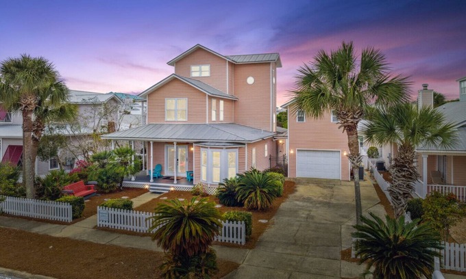 Clipper Cove House | Spacious Beach Home, 5-Min Walk to Beach & Private Pool