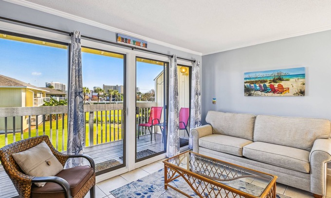 Holiday Isle Condo | SPC 2058 is a Beautiful 1 BR on the Golf Course at Sandpiper Cove by RedAwning