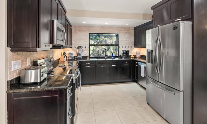 East Naples House | Spectacular Newly Renovated Spa/Pool home