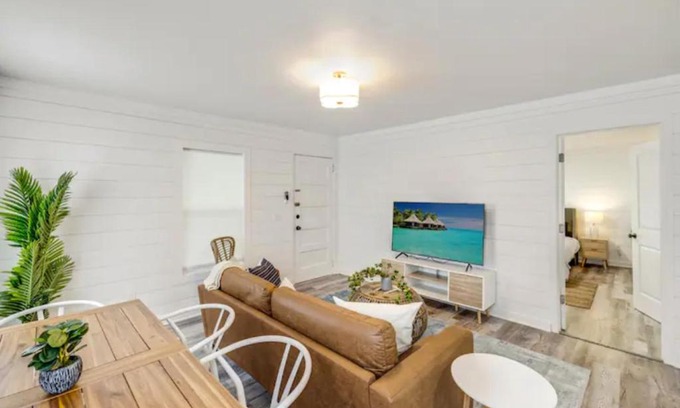 Sunnyside On The Gulf House | The Coastal Shanty, yards from the beach