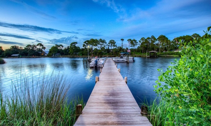 Gulf Lagoon Beach Condo | The Inn at St Thomas - Perfect Affordable Getaway