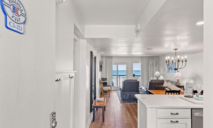 Sunnyside Condo | Totally Remodeled C3 building, 2 bdr. 2bth. Amazing gulf front