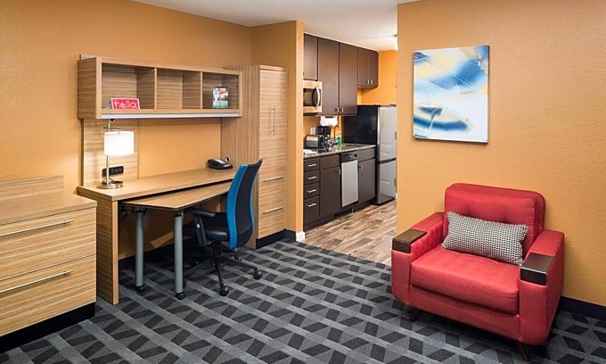 Panama City Hotel | TownePlace Suites by Marriott Panama City