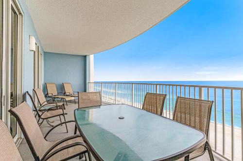 Long Beach Apartment | Twin Palms 904