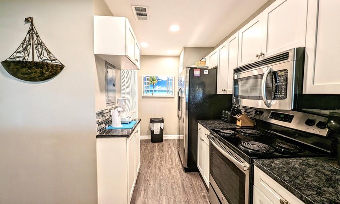 Panama City Beach Condo | Updated 3/3 Edgewater Villa, Guaranteed Clean!