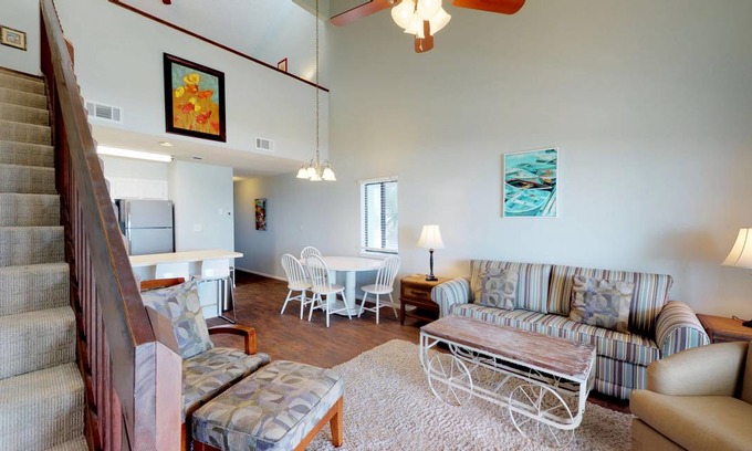 Laguna Beach Condo | 125 m² Condo ∙ 2 bedrooms ∙ 6 guests