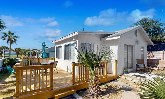 Laguna Beach Cottage | 97 m² Cabin ∙ 1 bedroom ∙ 4 guests