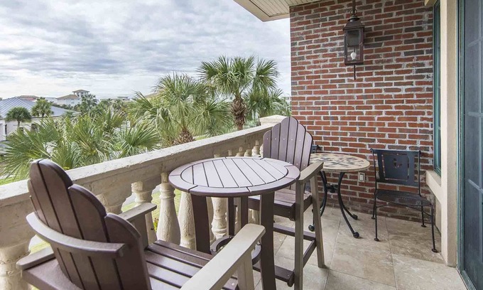 Seacrest Beach Condo | Village Of South Walton #263A | Luxe Condo in the Village!