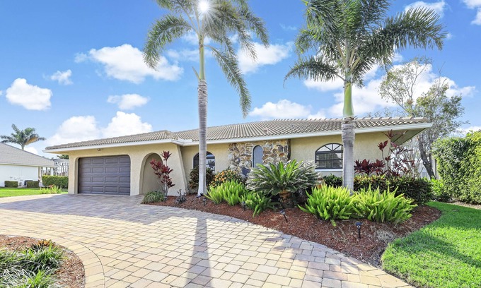 Marco Island House | Waterfront home w/pool & western exposure
