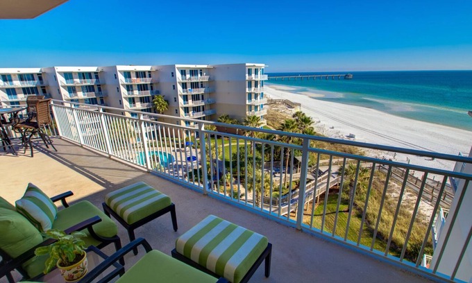 Fort Walton Beach - Destin Condo | Waterscape B602 ~ Oceanfront 3BR ~ Unbelievable Views!
