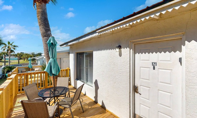Laguna Beach House | Welcoming townhome with beach access - near amusement parks & golf