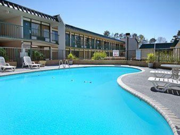 McComb Hotel | Days Inn by Wyndham McComb MS