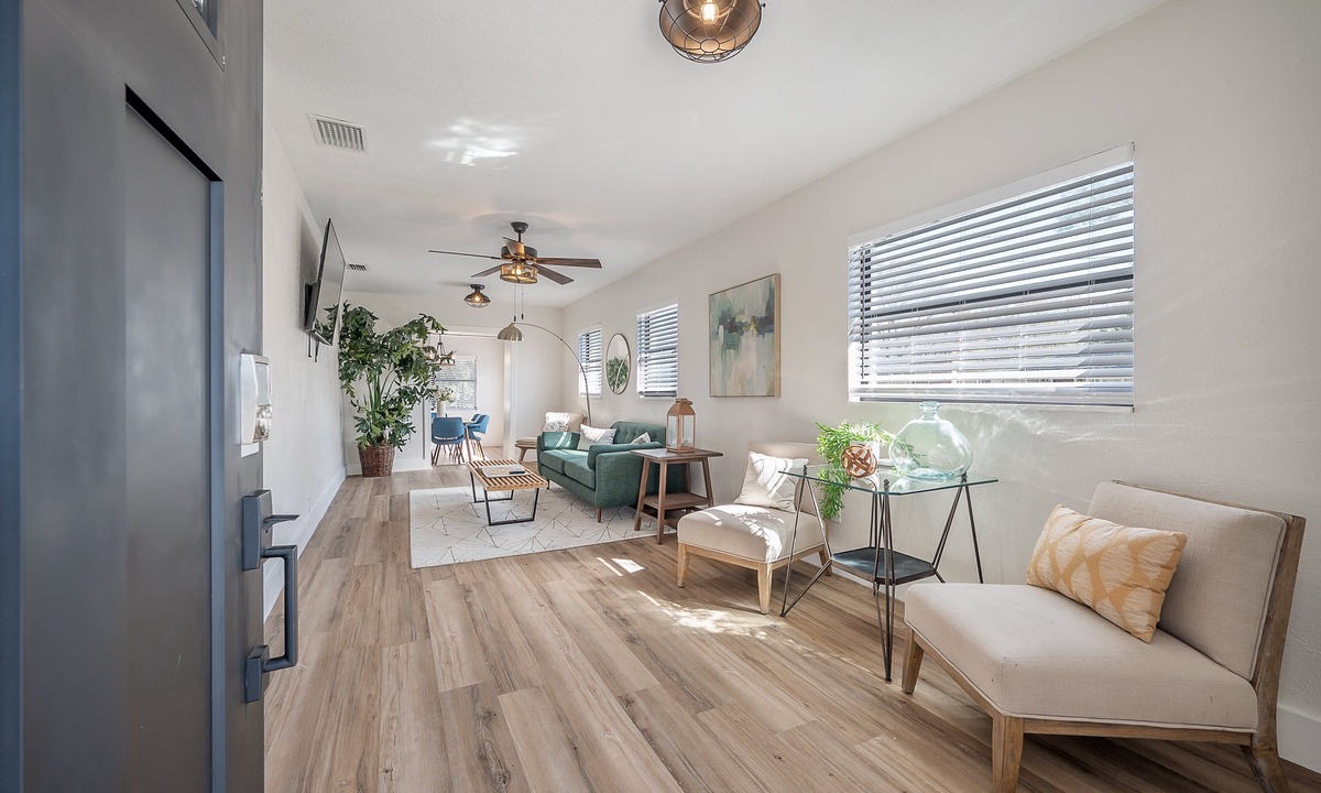 Tampa Heights Cottage | 701 W Indiana Ave