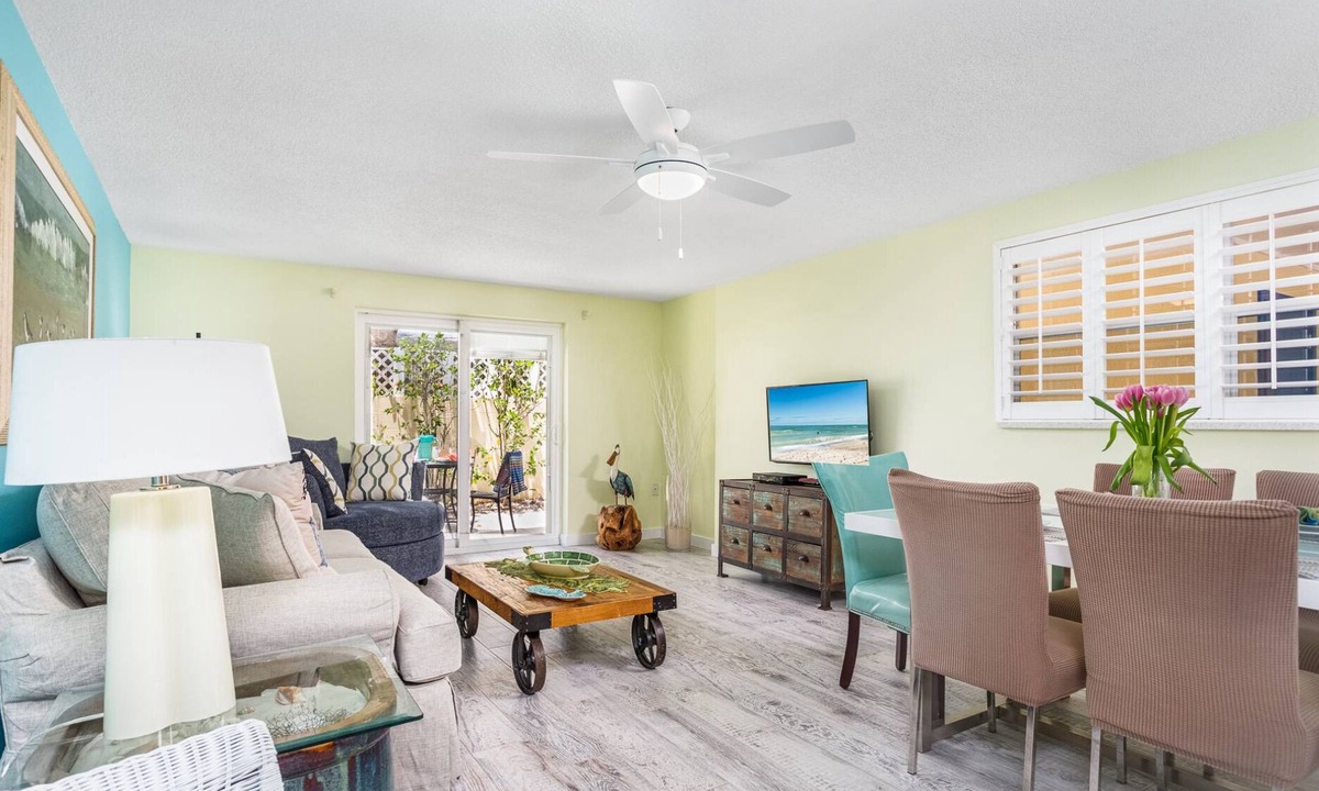 Siesta Key Condo | Lulu's Crescent Cottages - Entire two Unit Complex