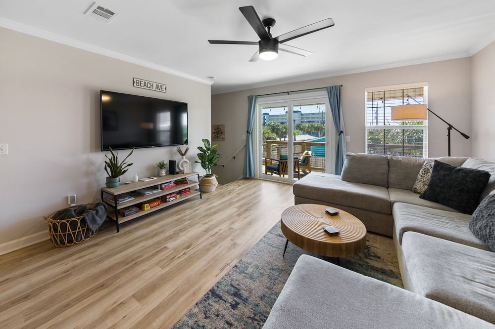 Kiska Beach House | Gulf Views | Close Beach Access | West PCB
