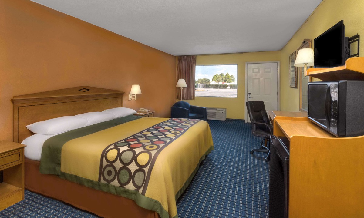 Breaux Bridge Hotel | Super 8 by Wyndham Breaux Bridge