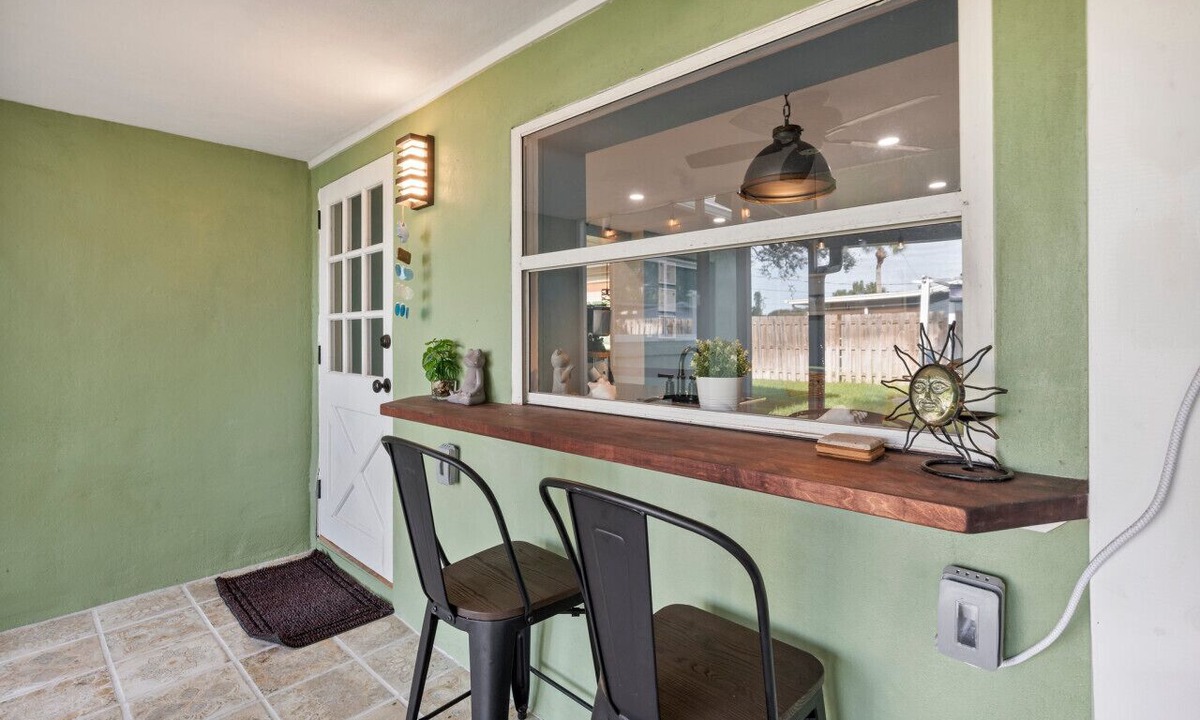 Cocoa Isles Apartment | Sea la Vie - Beach Town Charm