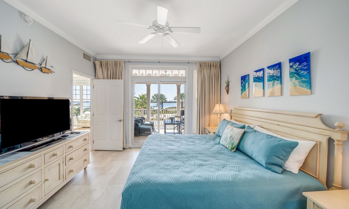 Upper Grand Lagoon Condo | FREE Daily Golf! Reflections 302 Bayfront Living, Heated Resort Pool, Hot Tub