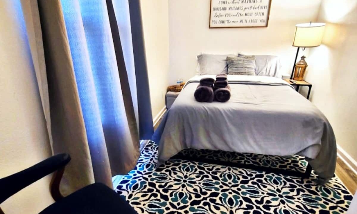 St. Johns Condo | The Retreat in ATX