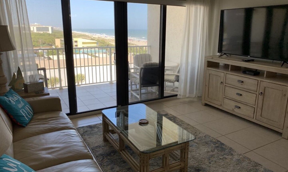 Cocoa Isles Condo | SANDCASTLES OCEAN VIEW TOP FLOOR.DATES AVAILABLE (check Reviews)