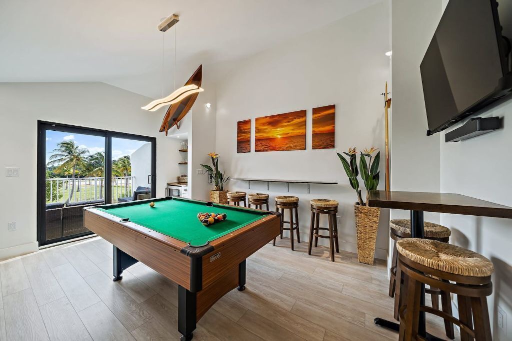 Bella Vista Condo | Tastefully modern, yet comfortably coastal.