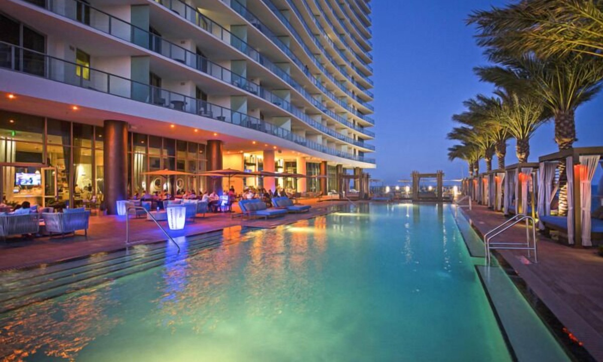 Hollywood South Central Beach Apartment | BeachFrontCondo@Hyde CornerUnit OceanView