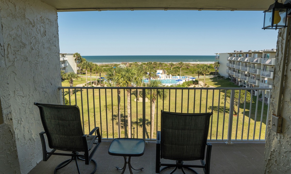 Butler Beach Condo | CRC 3403 - Newly Renovated Direct Ocean View