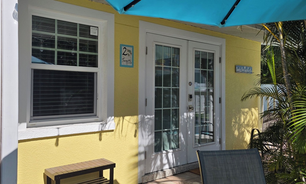 Holmes Beach Apartment | LOW PRICES! Tranquil AMI Beach Resort Unit 2 Central Holmes Beach, FL