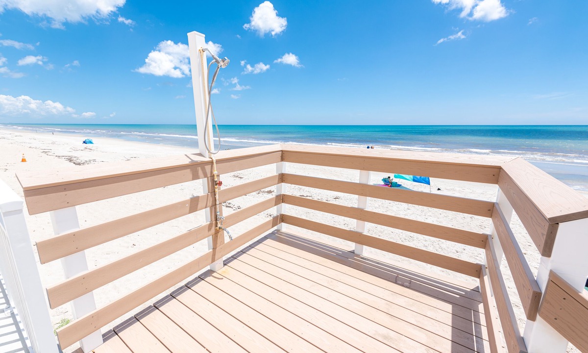 Satellite Beach Condo | Direct Oceanfront 2BR Condo w/Balcony & Beach Views, Unit 332