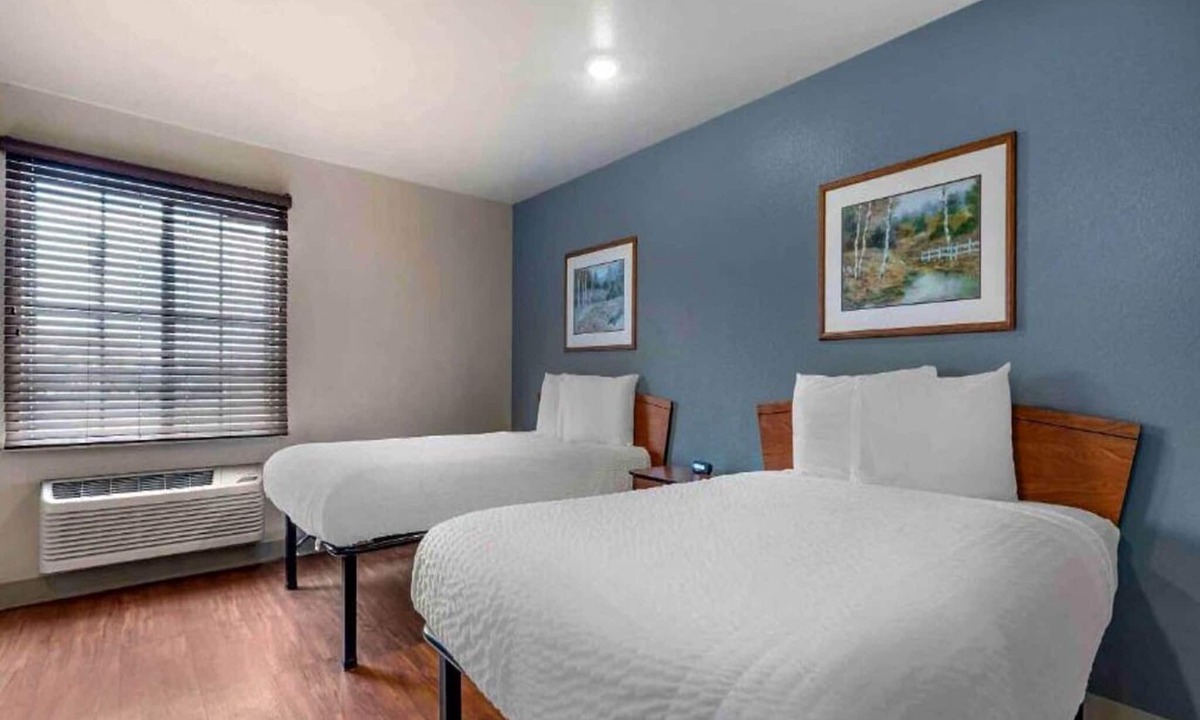 Bossier City Apartment | 2 Full Beds | Smoking, Kitchen