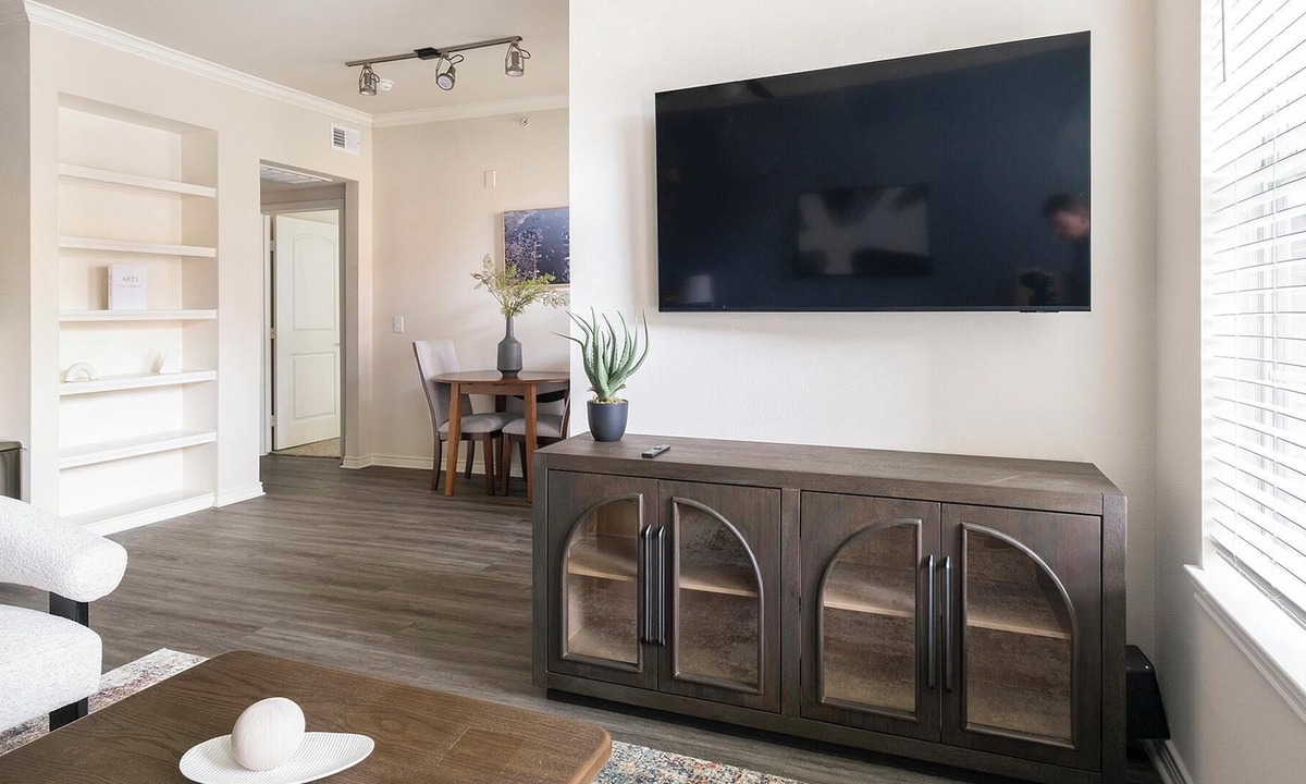 Barker Apartment | Landing | Spectacular 1BD, Clubhouse, Gym