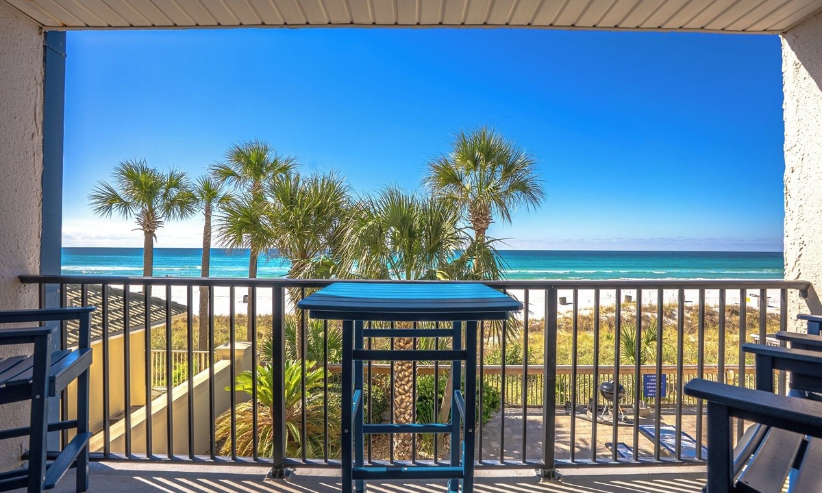 Bel Air Condo | Enjoy Peace, No Crowds at the beachfront Saltwater Sanctuary, Walk to Tootsie's