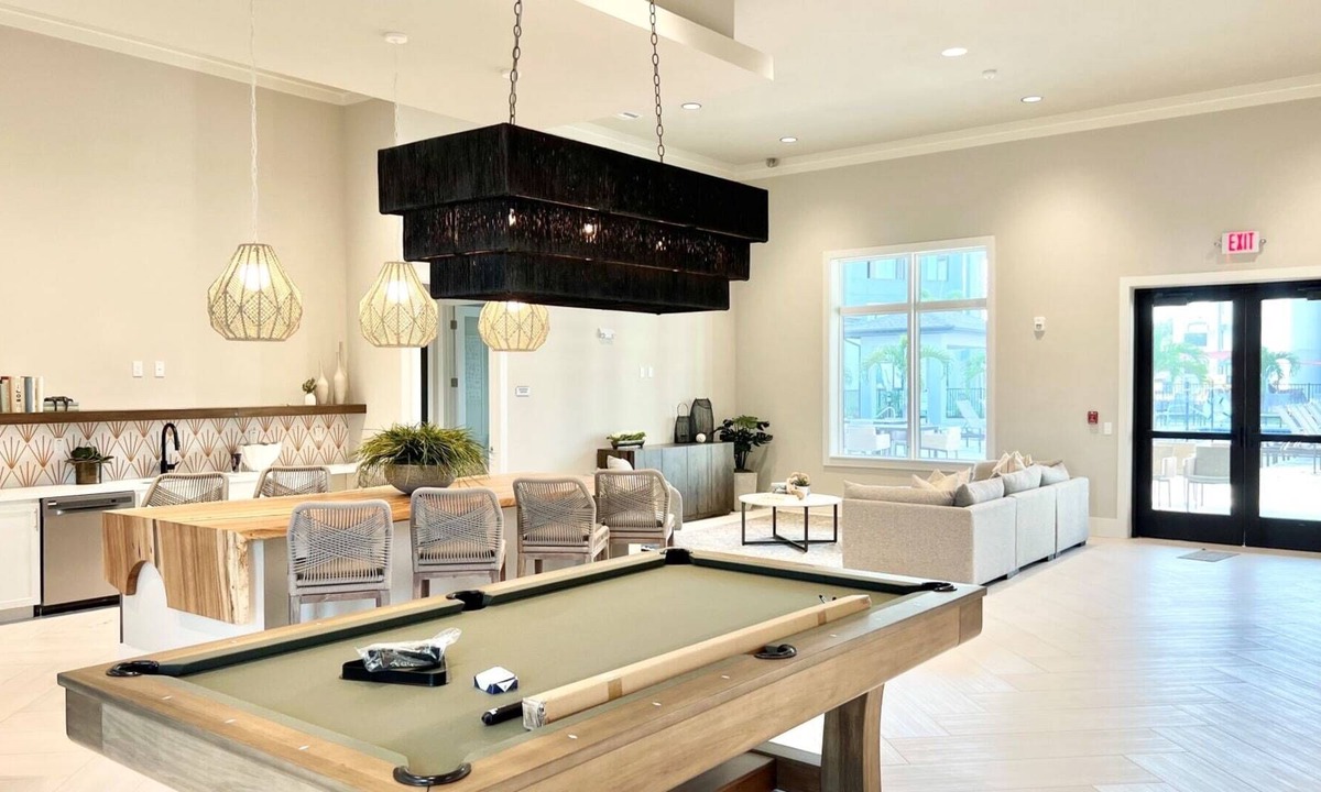 Palmetto Apartment | Barsala l Fully-furnished 2BD w/Resort-Style Pool Access