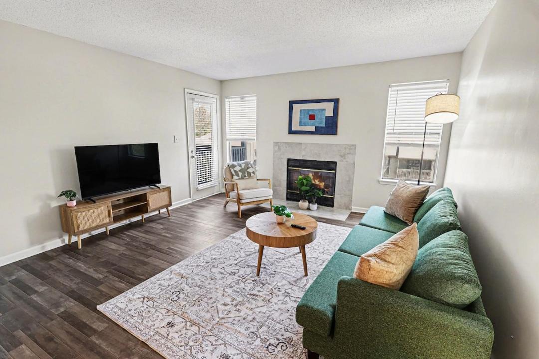 Vestavia Hills Apartment | Bright and Spacious 2BR with King Bed, Pool, Gym Near UAB & Hospitals
