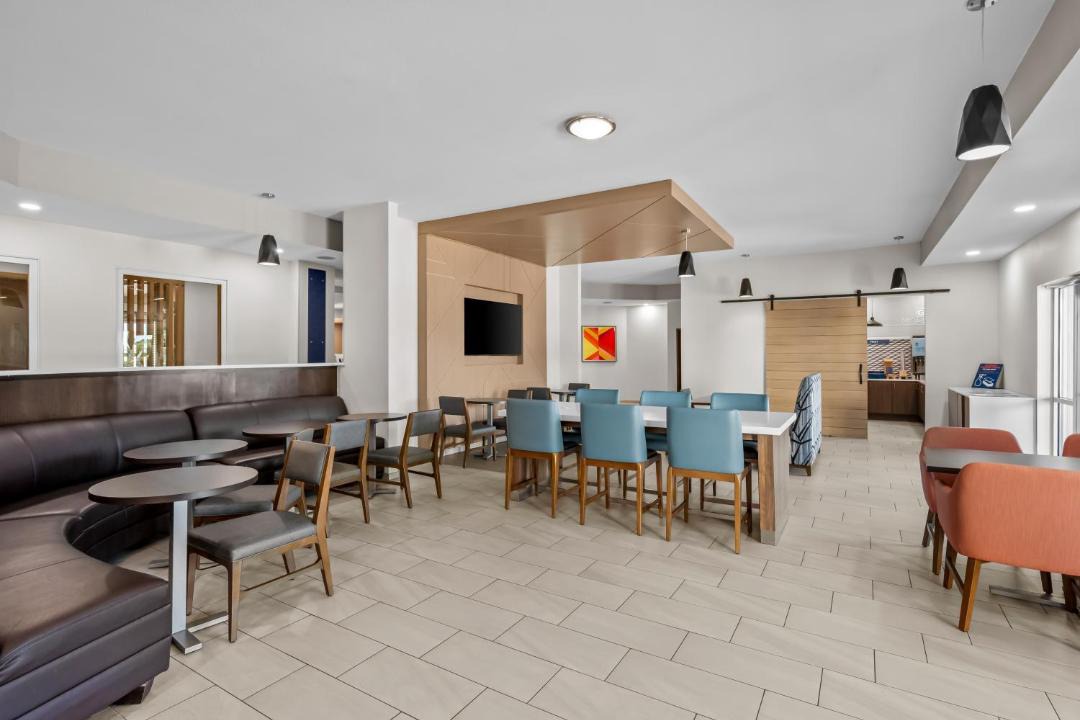 Monticello Hotel | Holiday Inn Express Monticello by IHG