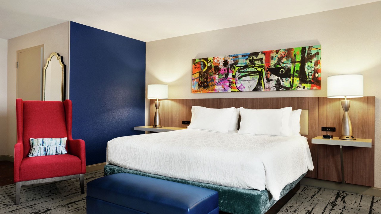 Photo of Bedroom in Arts/Warehouse District