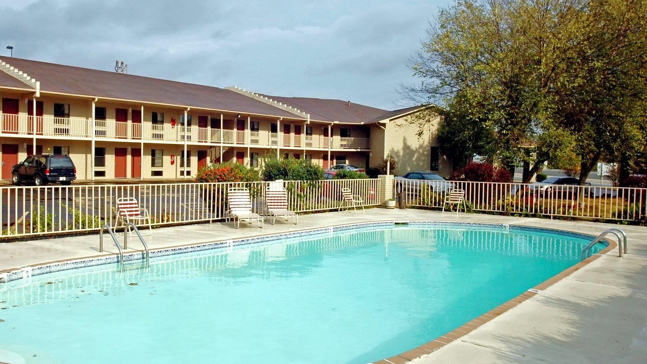Photo of Outdoor in Benton