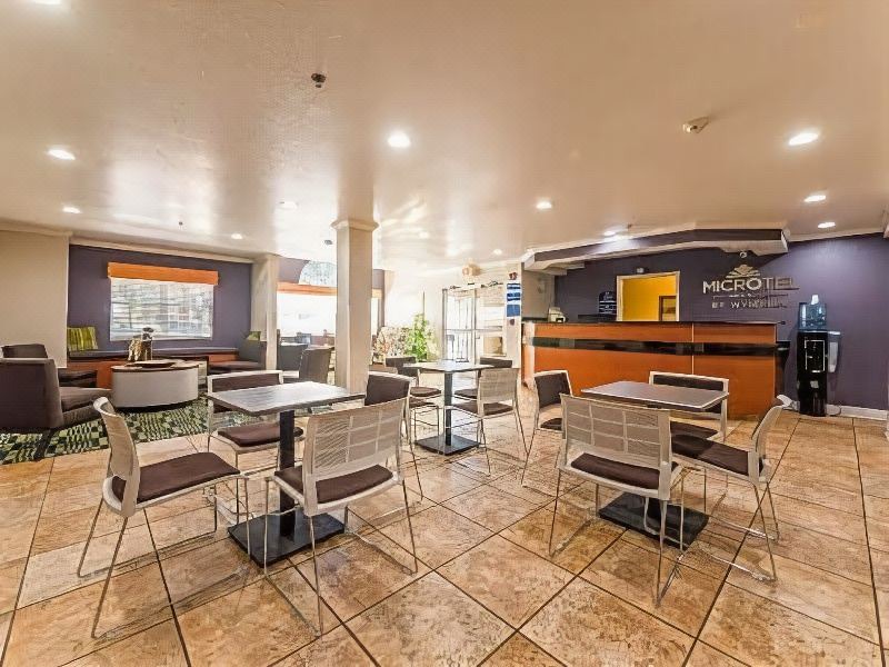 Photo of Livingroom in Marion Oaks