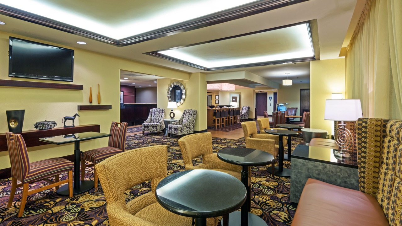 Photo of Livingroom in Highlands - Perkins