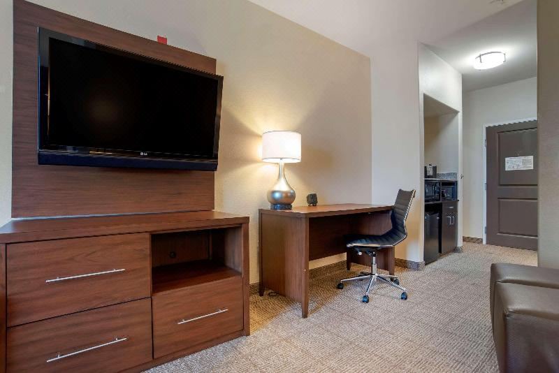 Photo of Livingroom in Alexandria