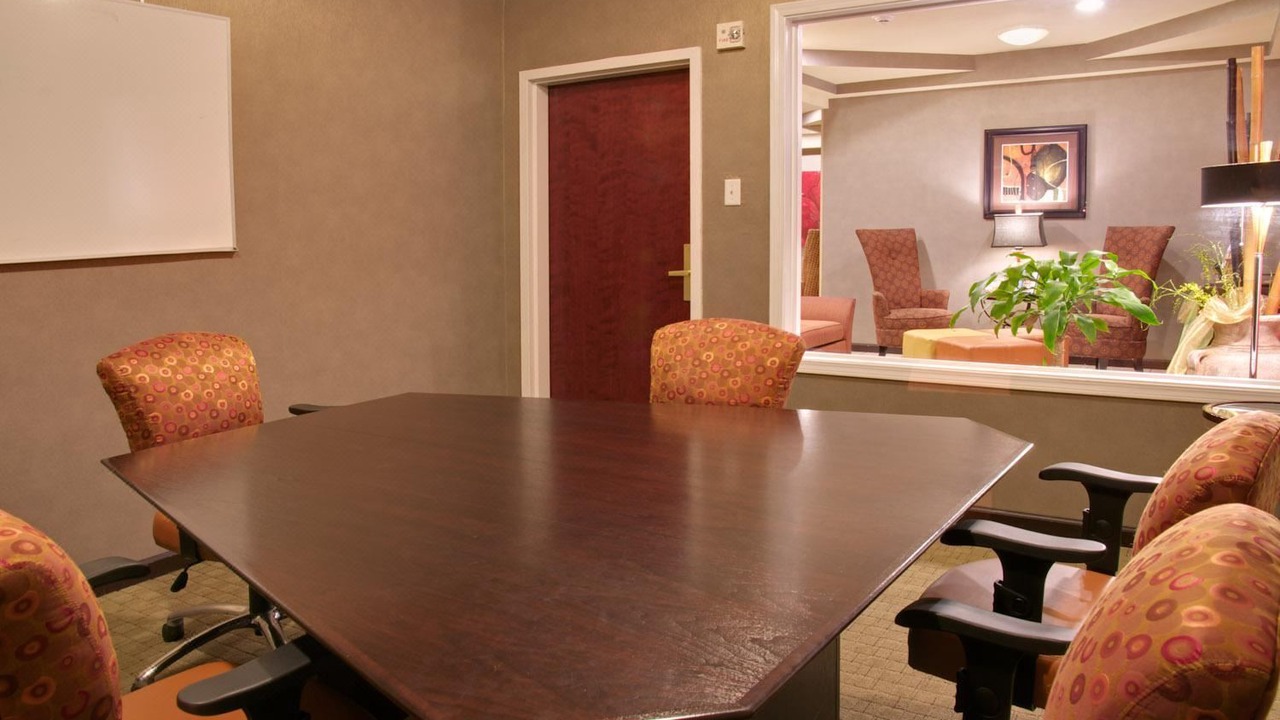 Photo of Livingroom in Alexandria